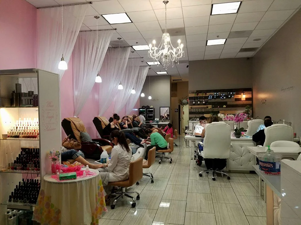 Pink and White Nail and Spa, business photo 3