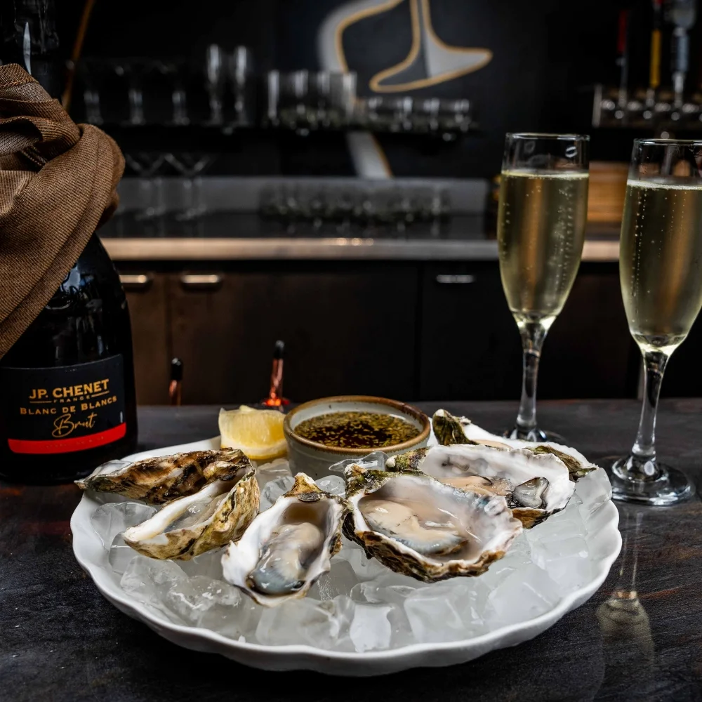 Slowly Restaurant and Lounge, business photo 4